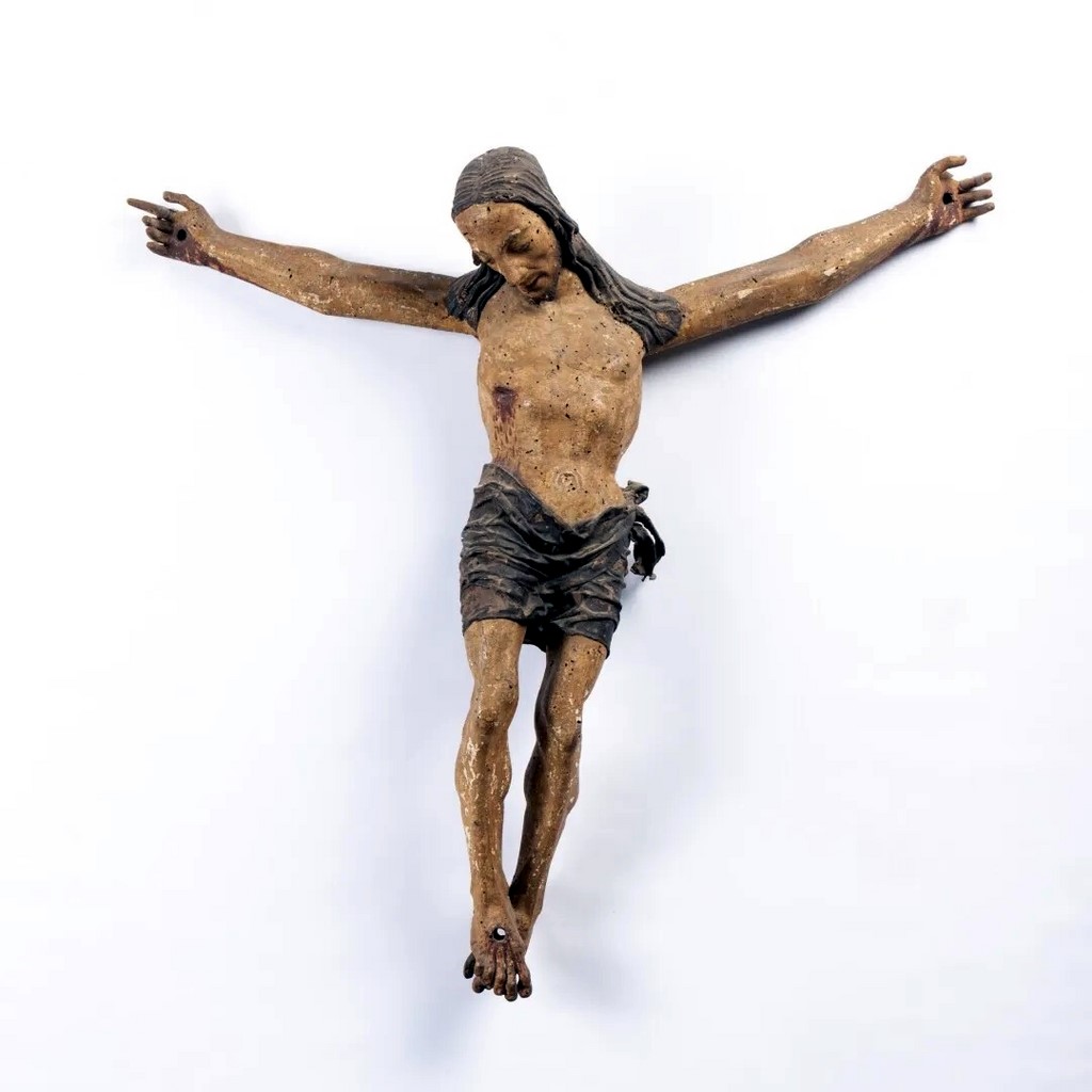 Christ en bois sculpté et polychromé, bras articulés