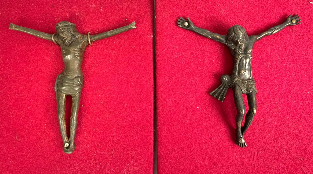 Christs en bronze XVe siècle