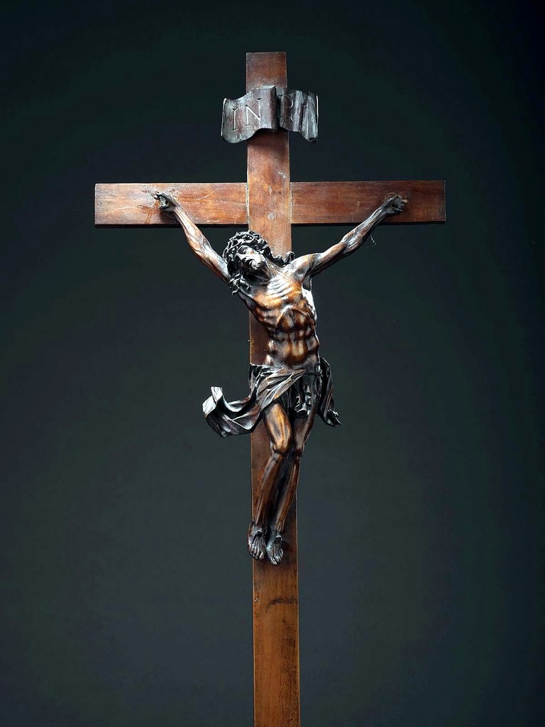 An early 16th century Mechelen carved wooden Corpus Christi