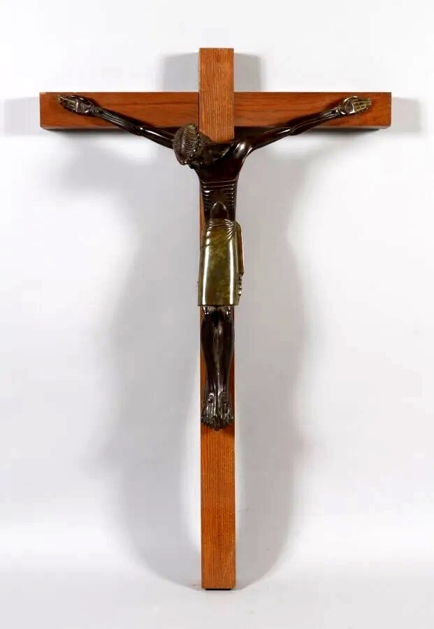 Exceptionnel crucifix avec Christ en bronze à double patine Jean Lambert-Rucki