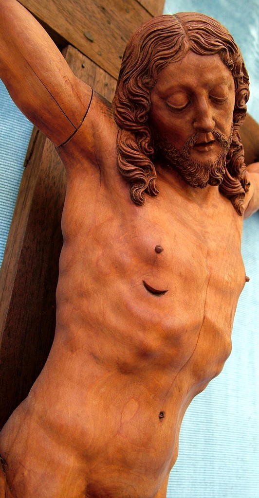 Grand Christ bois finement sculpté, seconde moitié du XVIII°s 