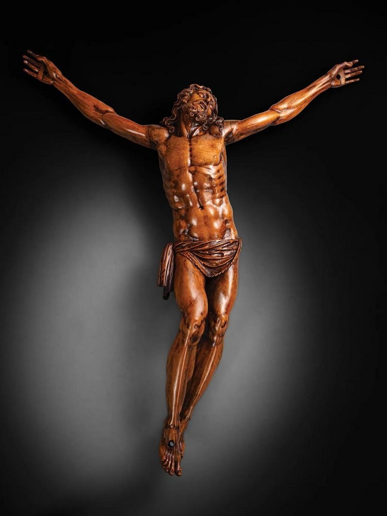 Grand Christ en buis sculpté vers 1600