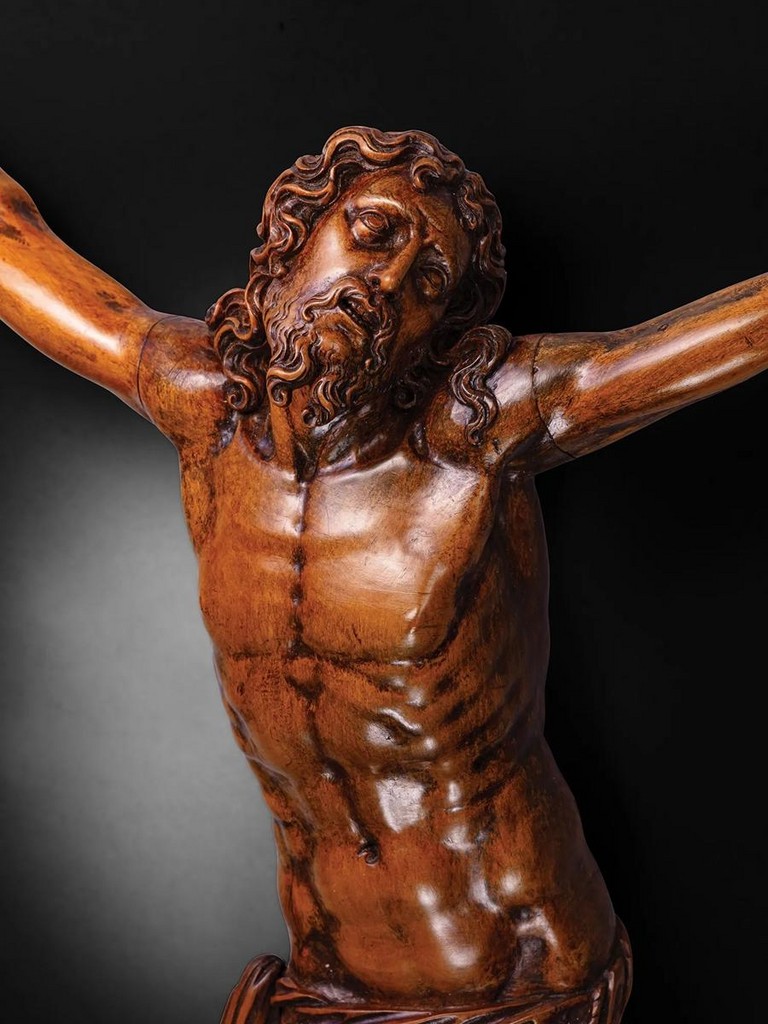 Grand Christ en buis sculpté vers 1600
