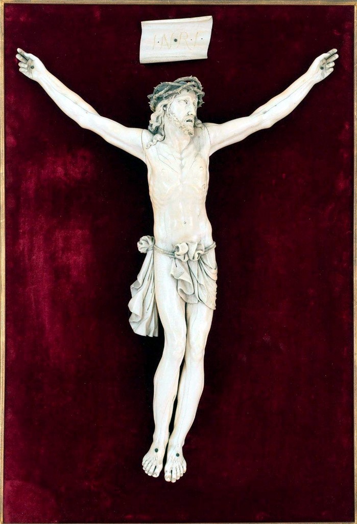 La figure du Christ mort. Ivoire sculpté. Travail de la fin du 17ème siècle, probablement d'Anvers.