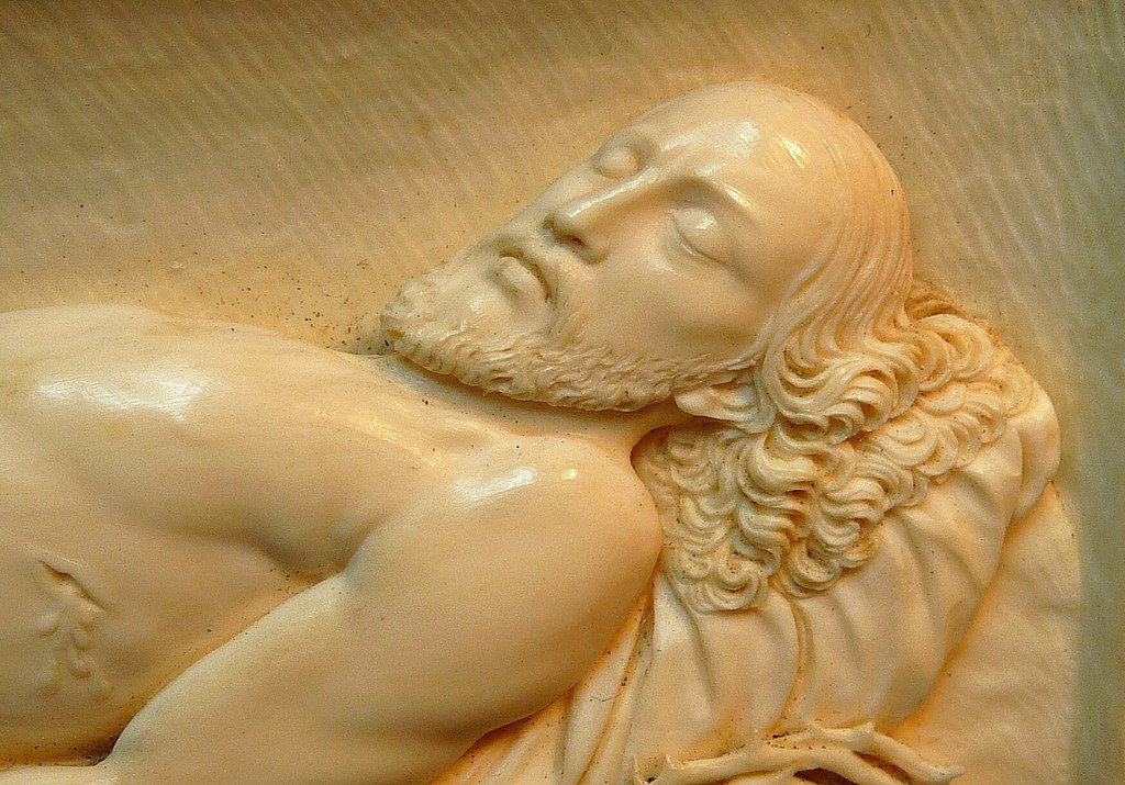 Le Christ mort couché sur son linceul Bas-relief en ivoire de Jean NOREST 1854
