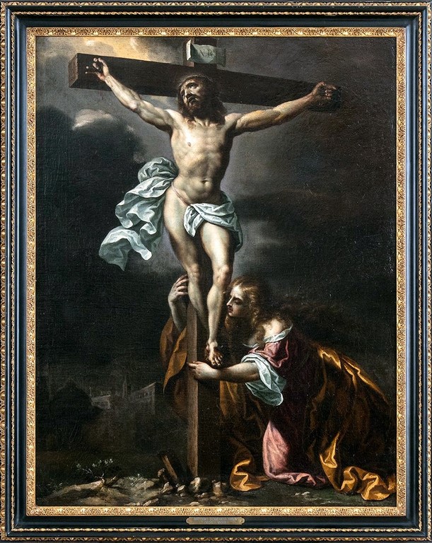 Christ en croix ivoire Paris Fin du XIIIe siècle