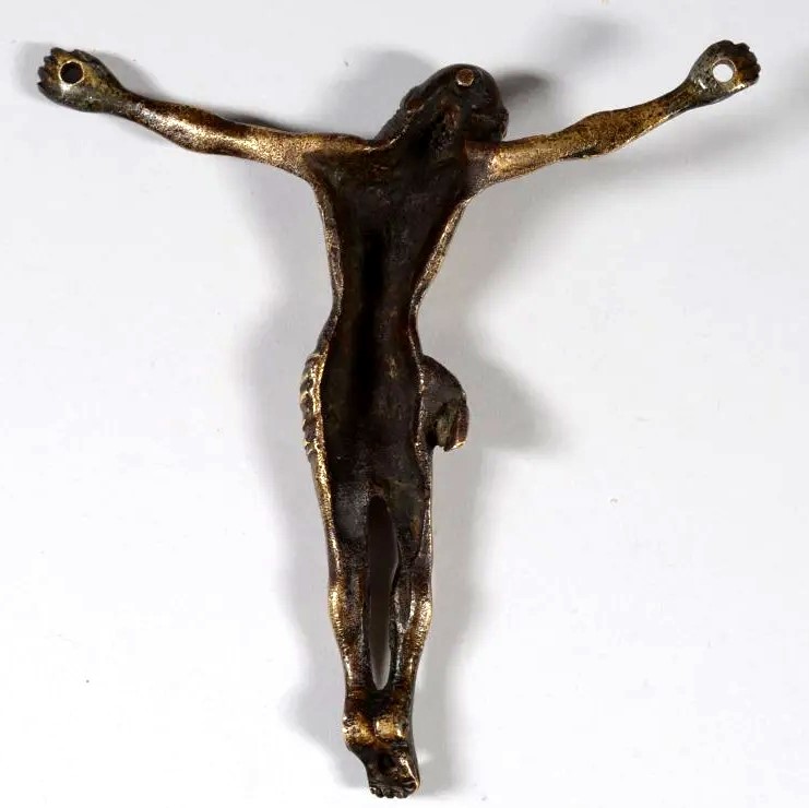 Christ en bronze, fonte creuse XVe