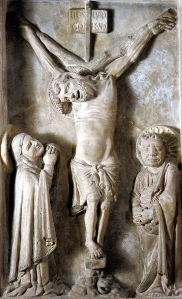 ITALIAN, VERONA, IN THE MANNER OF RIGINO DI ENRICO, A LIMESTONE CRUCIFIXION RELIEF 