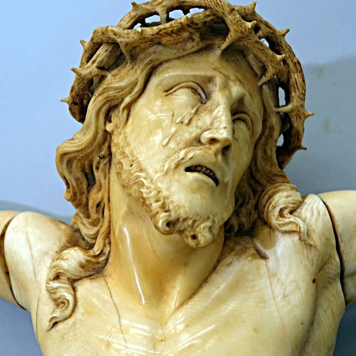 Cristo in avorio crocifisso Girardon