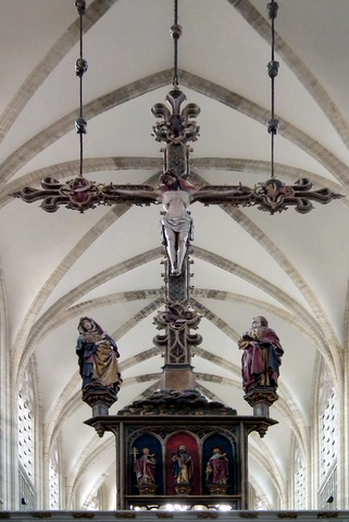 Croix triomphale Saint Pierre Louvain