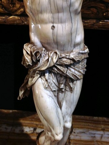perizonium Christ ivoire XVIIe 