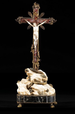 Christ en croix attribué à Luigi Valadier