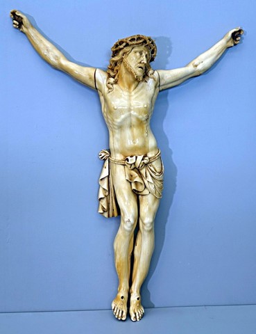 Cristo in avorio crocifisso Girardon